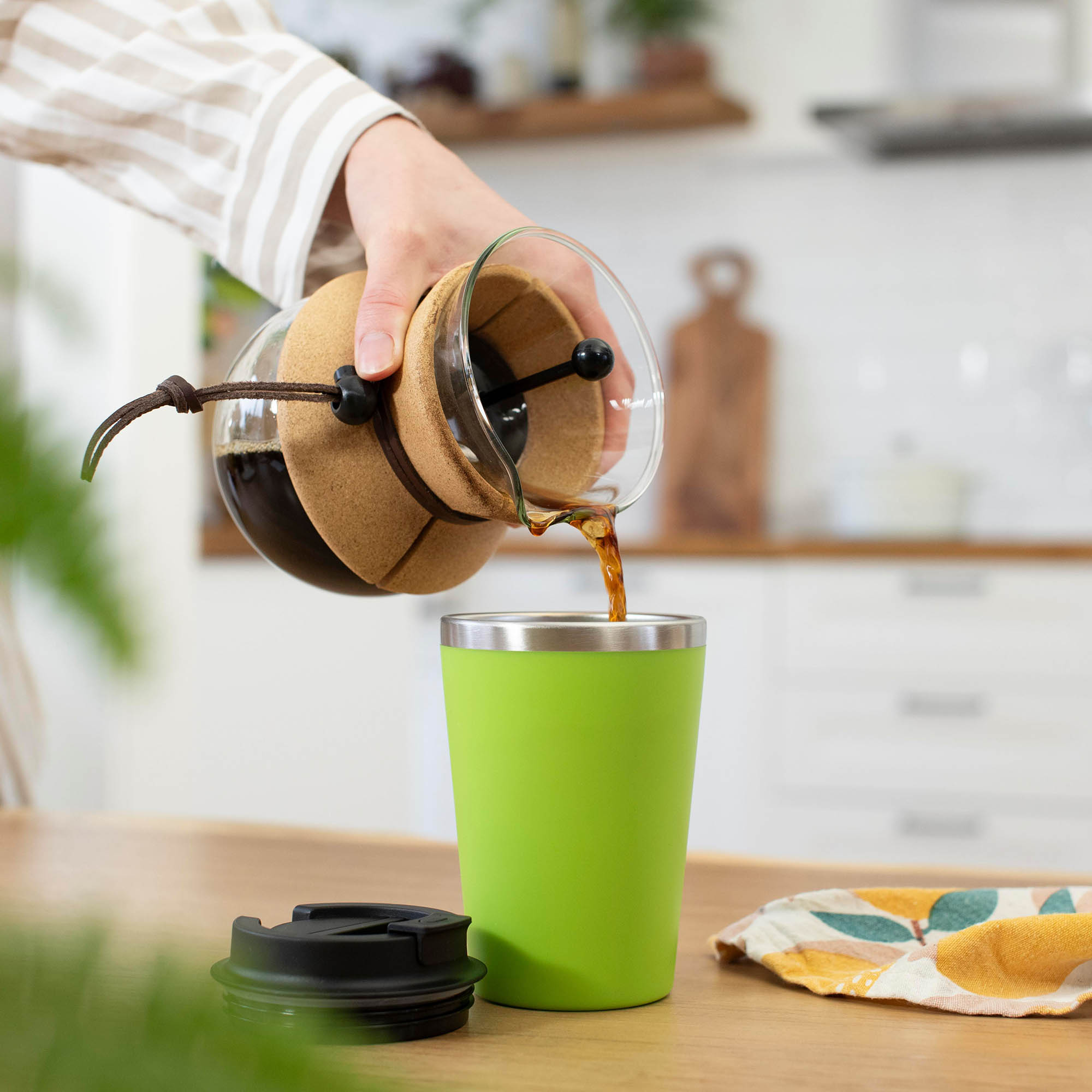 To go Becher Ariko - 350 ml | Edelstahl & PP | Farbig