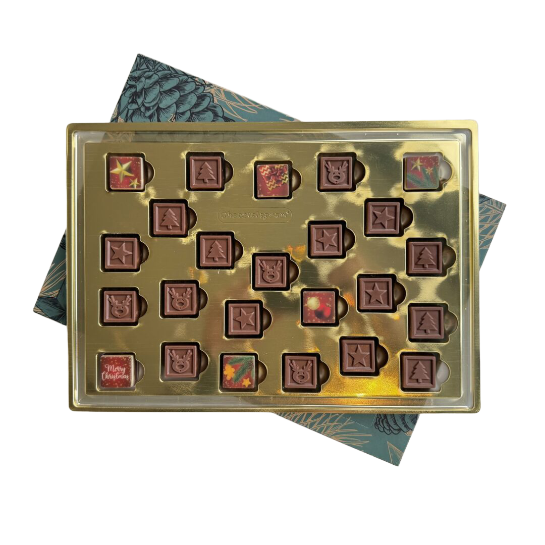 Adventskalender – 24 Türchen | Gefüllt mit Milchschokolade | Personalisierbar | FSC-zertifiziert