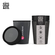 Circular&Co® Becher Black - 227 ml | Recycelt | Schwarz + Farbiger Deckel  | BPA-frei | 73W045 