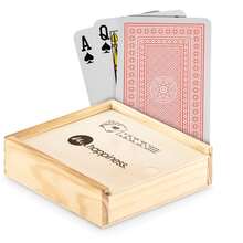 Spielkarten mit Holzkiste | Aufdruck Holzkiste | Mit 5 Würfeln